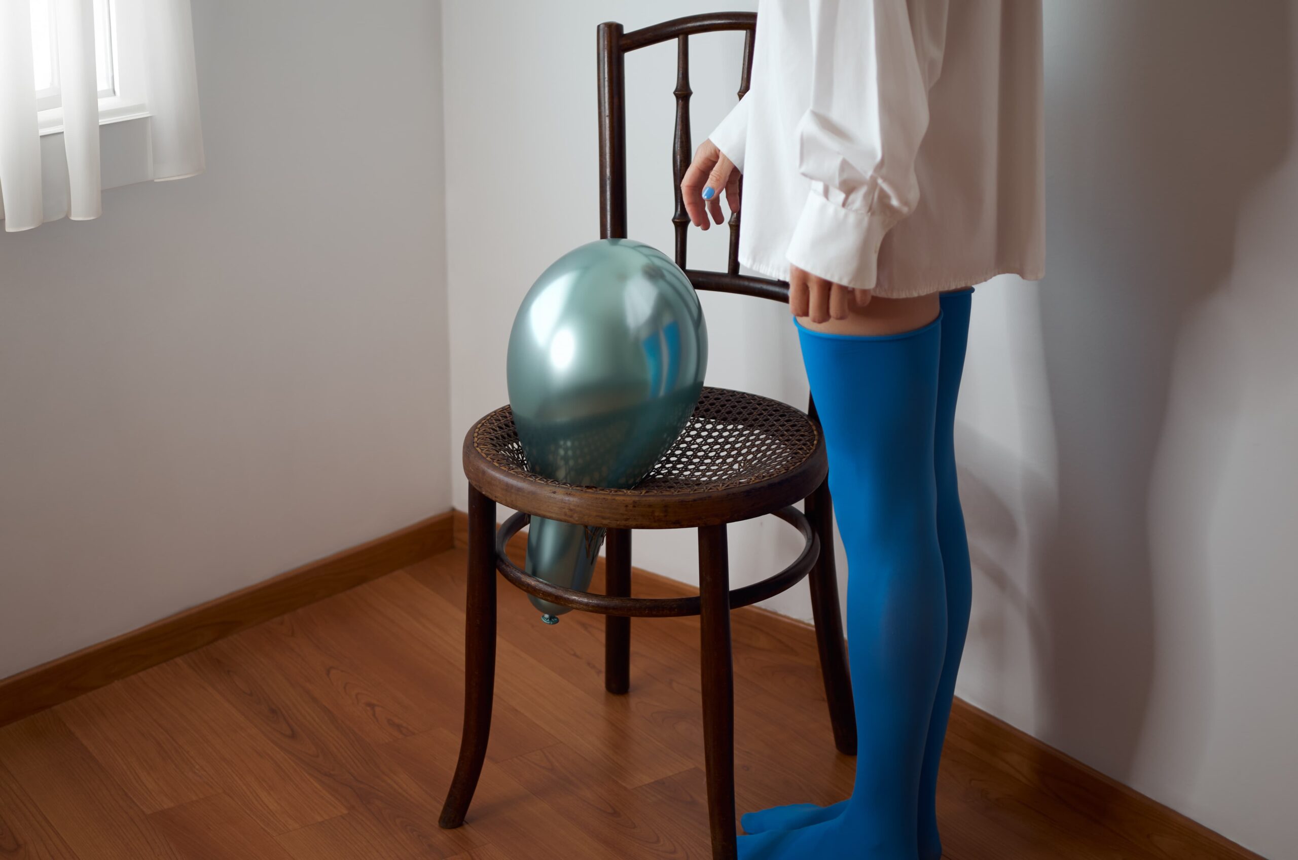 Middy SEBOLAVY, photographie contemporaine féministe sur la mémoire et le corps.